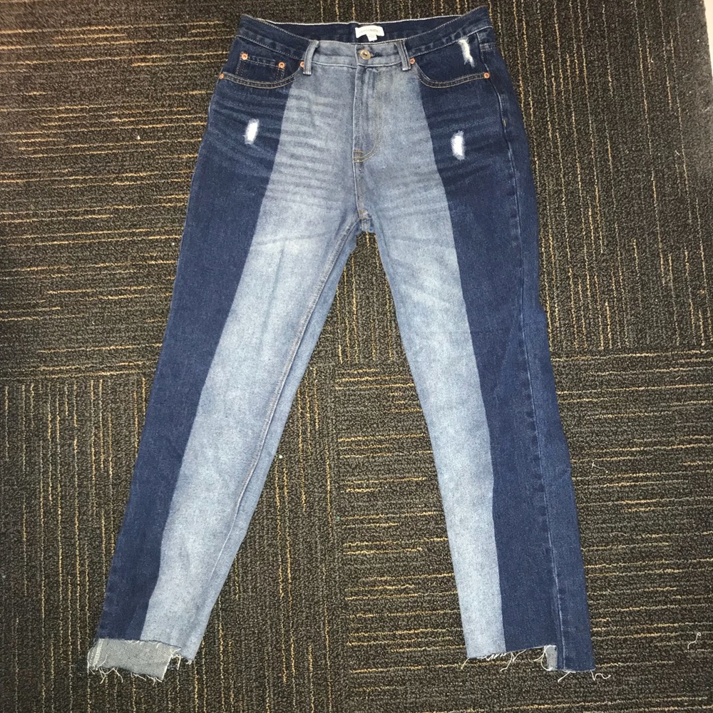 Dark/Light Frayed Jeans